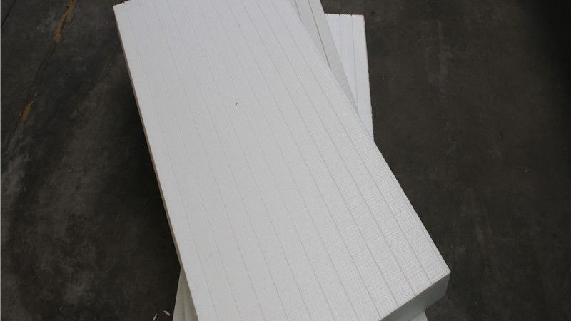 在选购SBS改性沥青卷材时，以下指标需要重点关注：